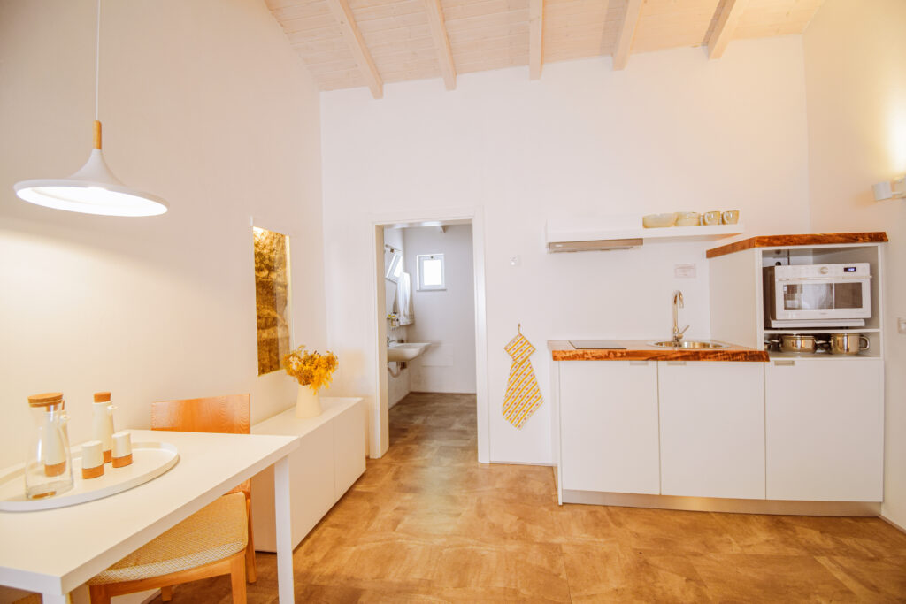 Alojamento - T0-vista do espaço da cozinha