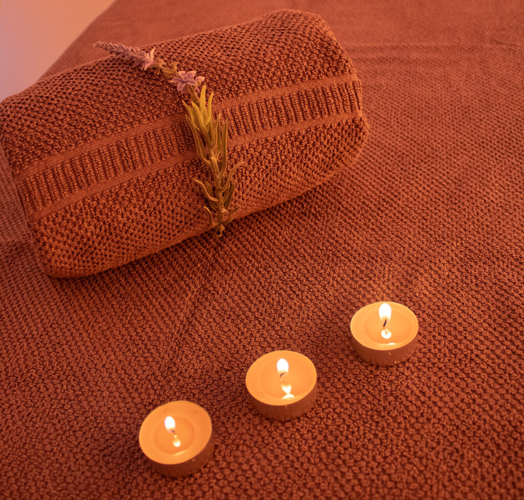 beneficios da Massagem - mesa de Massagem