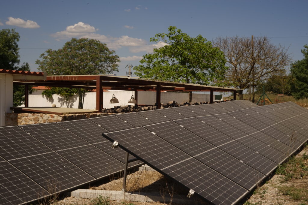 Paineis solares da Aldeia